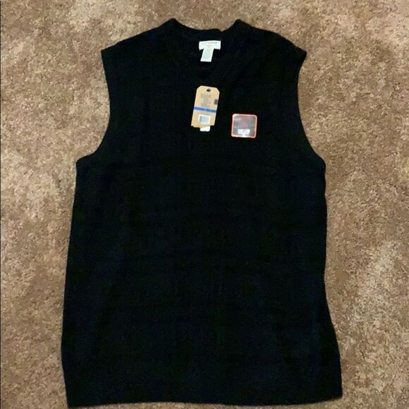 Men’s docker V-neck sleeveless sweater. - Picture 3 of 7